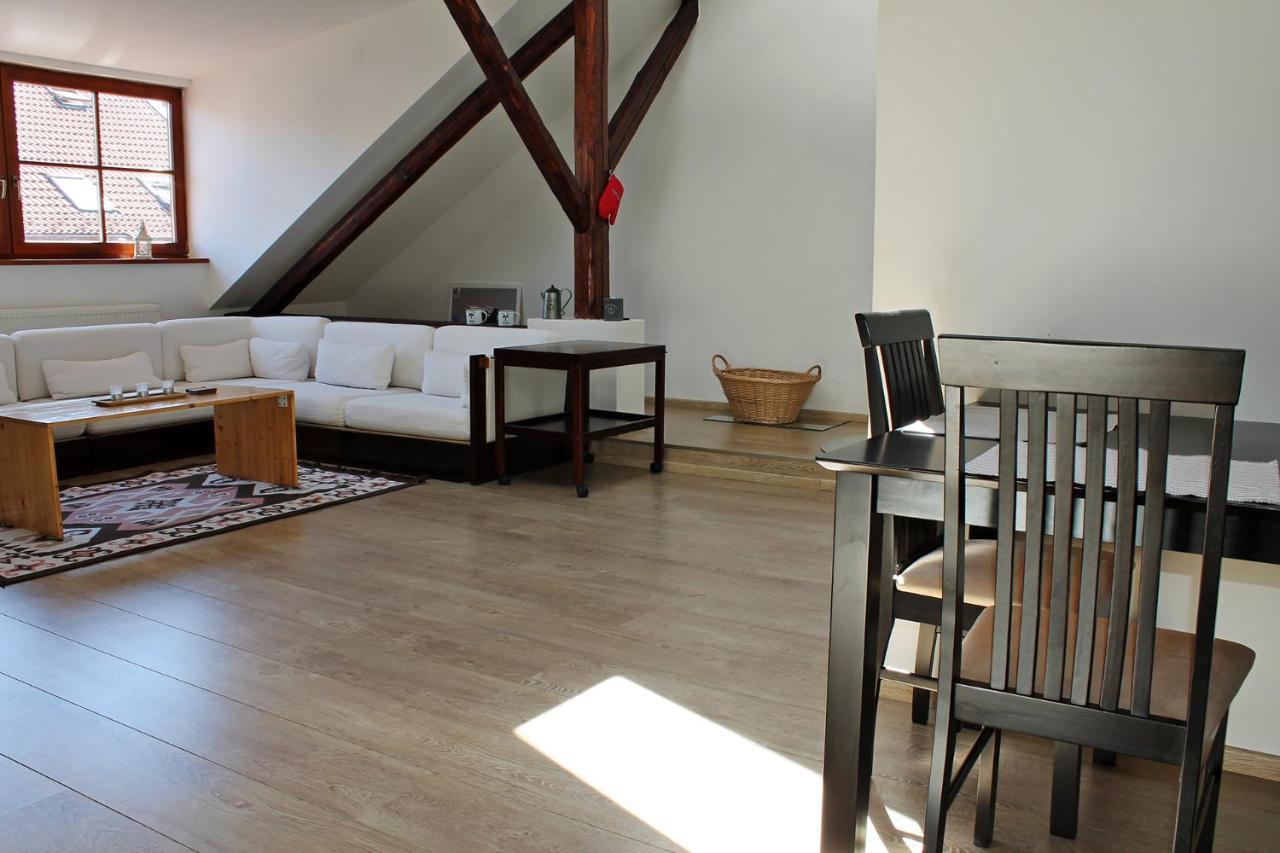 شقة Attic With Parking, Near The Center Of Cb - 110M2 تشيسكي بوديوفيتسه المظهر الخارجي الصورة