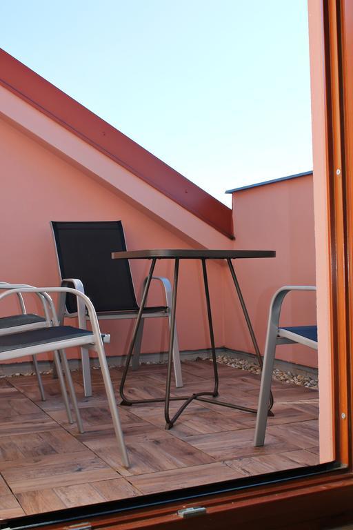 شقة Attic With Parking, Near The Center Of Cb - 110M2 تشيسكي بوديوفيتسه المظهر الخارجي الصورة