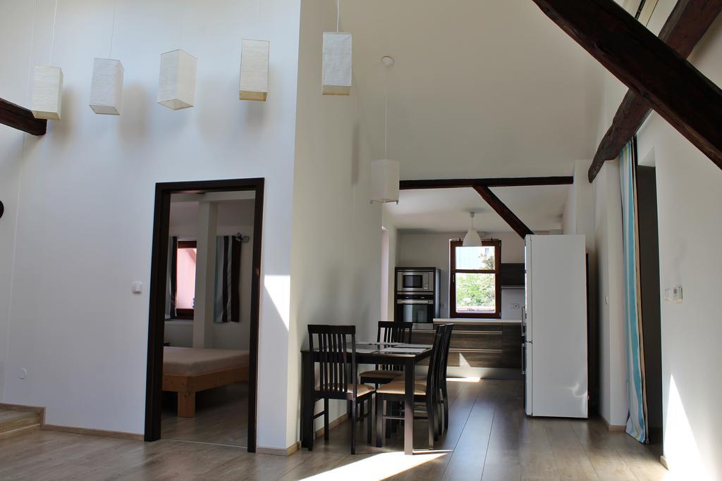 شقة Attic With Parking, Near The Center Of Cb - 110M2 تشيسكي بوديوفيتسه المظهر الخارجي الصورة